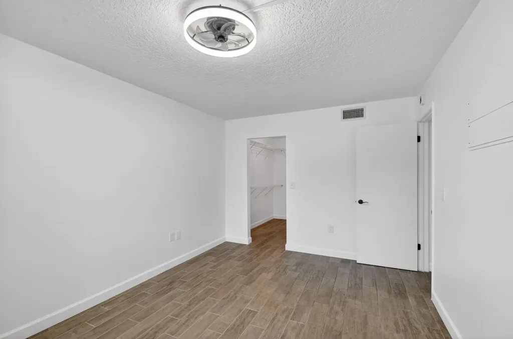 500 Davis Road Palm Springs FL 33461