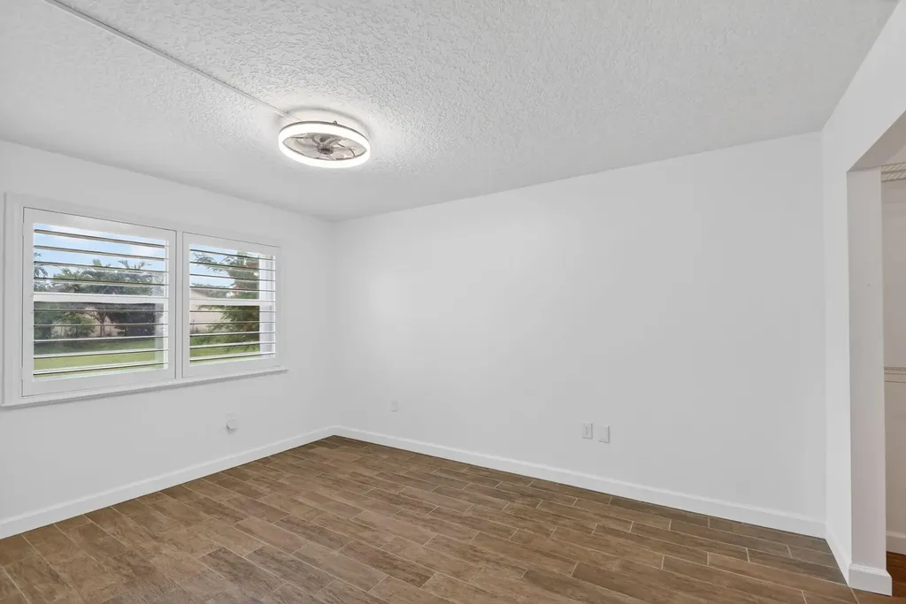 500 Davis Road Palm Springs FL 33461