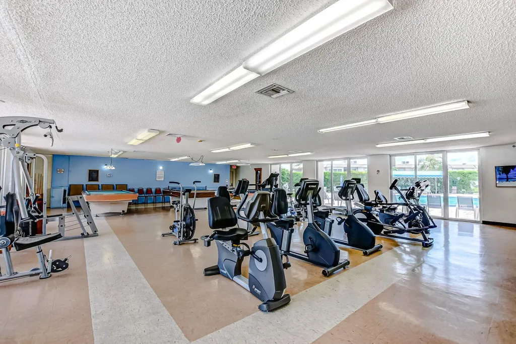 500 Davis Road Palm Springs FL 33461