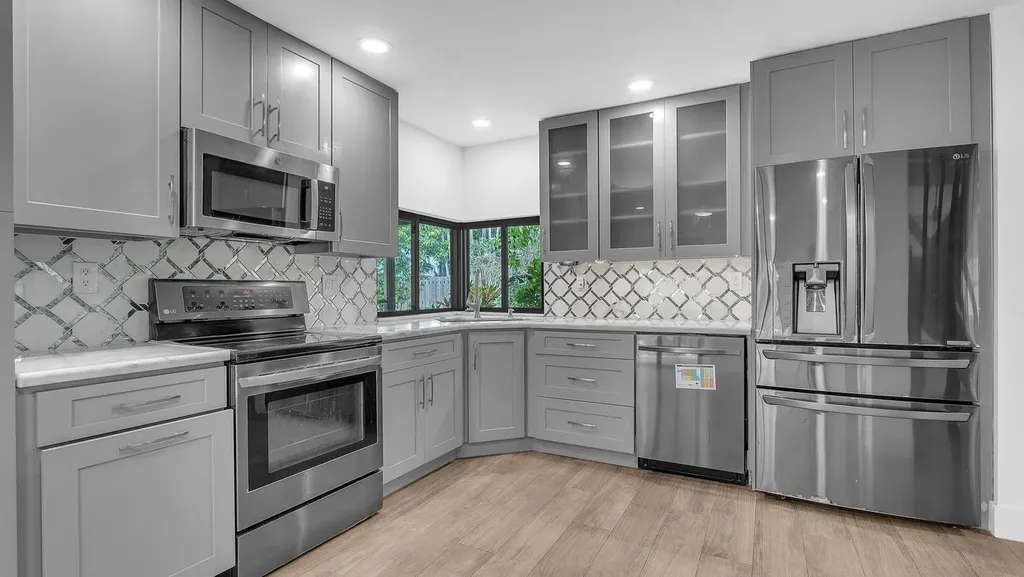 12003 Flicker Way Hollywood FL 33026