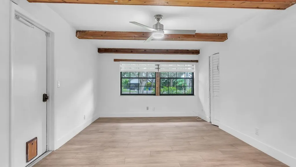 12003 Flicker Way Hollywood FL 33026