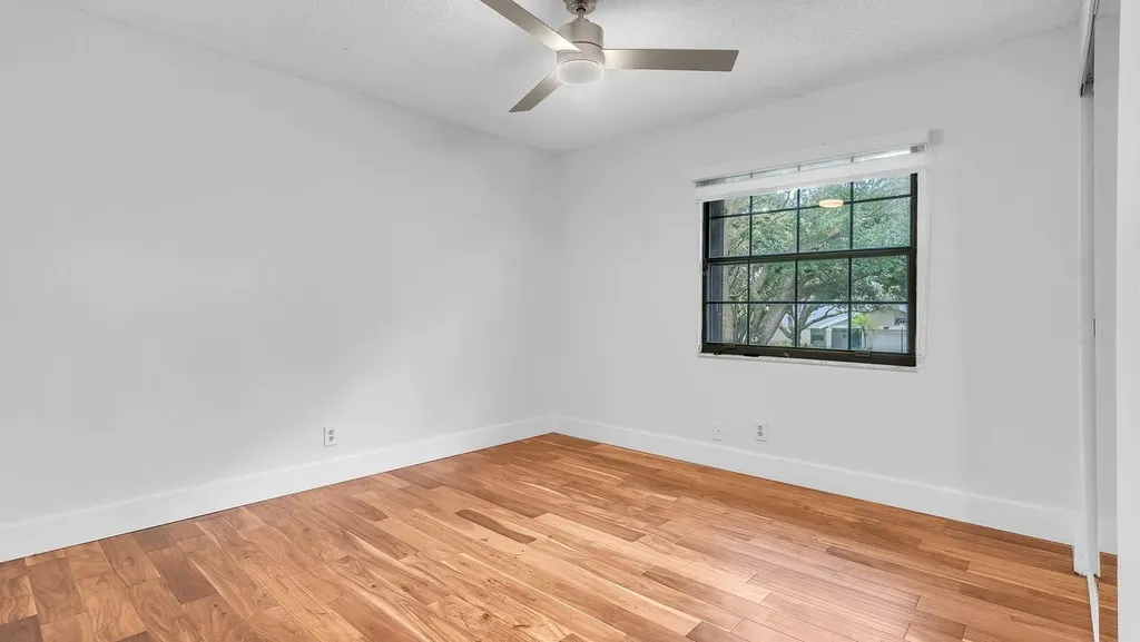 12003 Flicker Way Hollywood FL 33026