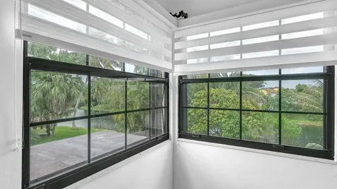 12003 Flicker Way Hollywood FL 33026