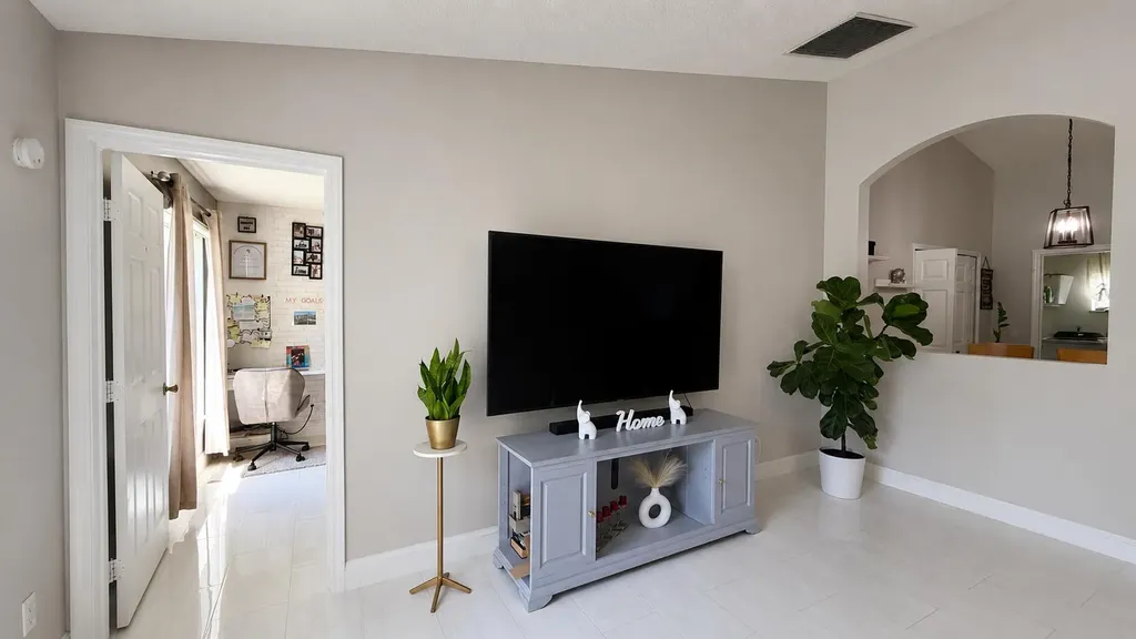 1002 SW Longfellow Road Port St Lucie FL 34953