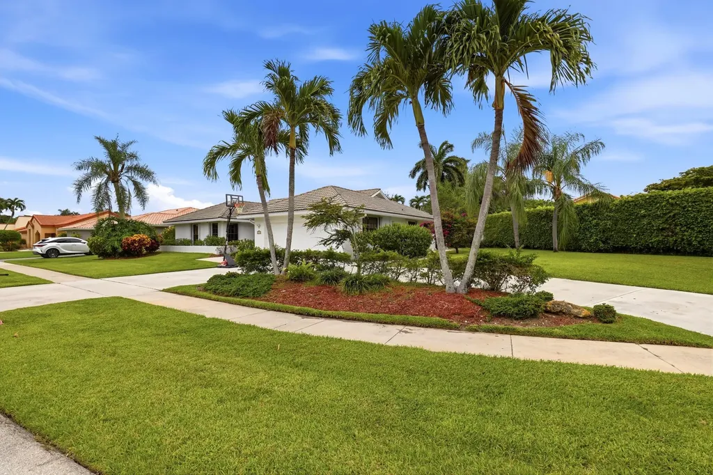 2657 SW 23rd Cranbrook Drive Boynton Beach FL 33436