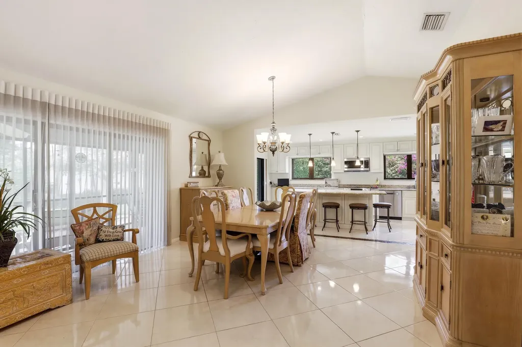 2657 SW 23rd Cranbrook Drive Boynton Beach FL 33436