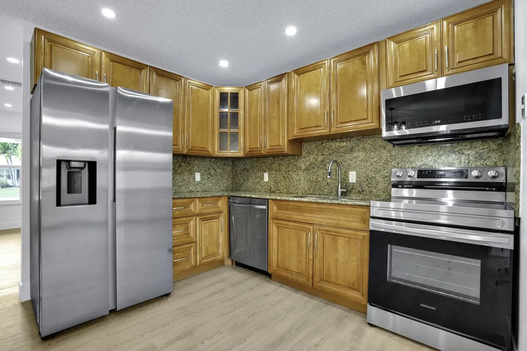 3754 Barkis Avenue Boynton Beach FL 33436