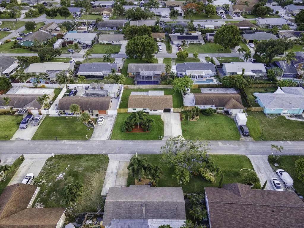 3754 Barkis Avenue Boynton Beach FL 33436