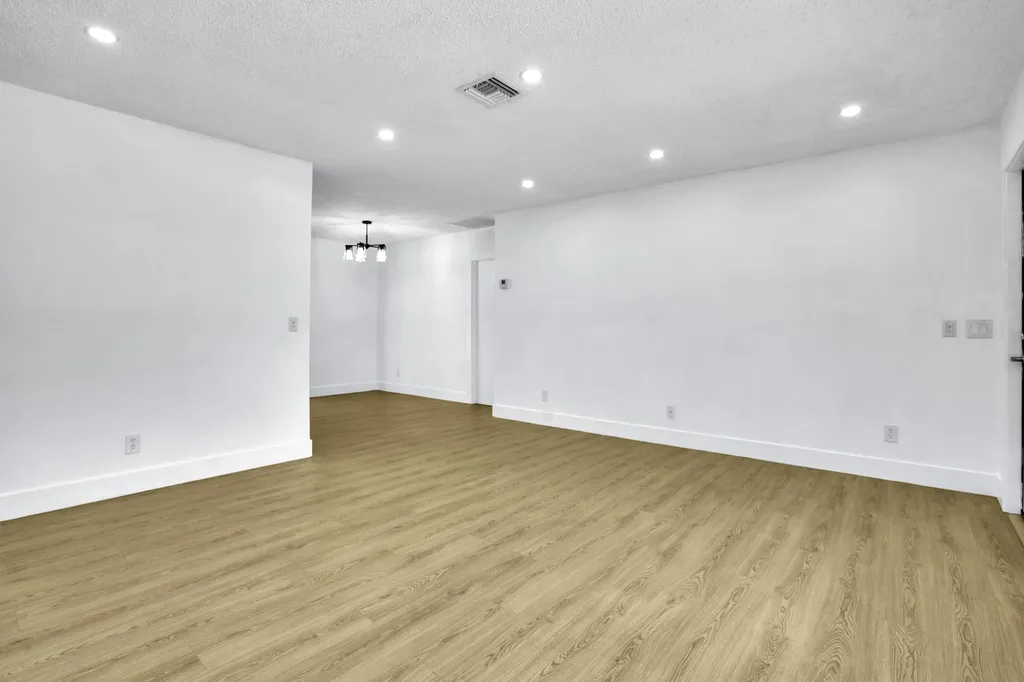 3754 Barkis Avenue Boynton Beach FL 33436