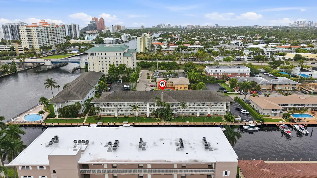 2881 NE 32nd Street Fort Lauderdale FL 33306