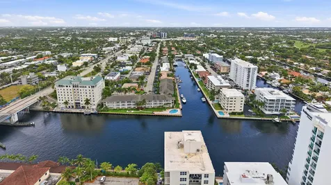 2881 NE 32nd Street Fort Lauderdale FL 33306