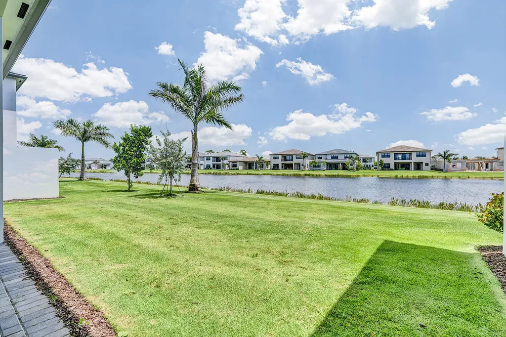 9524 Riverside Park Drive Boca Raton FL 33434