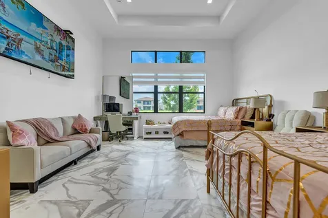 9524 Riverside Park Drive Boca Raton FL 33434