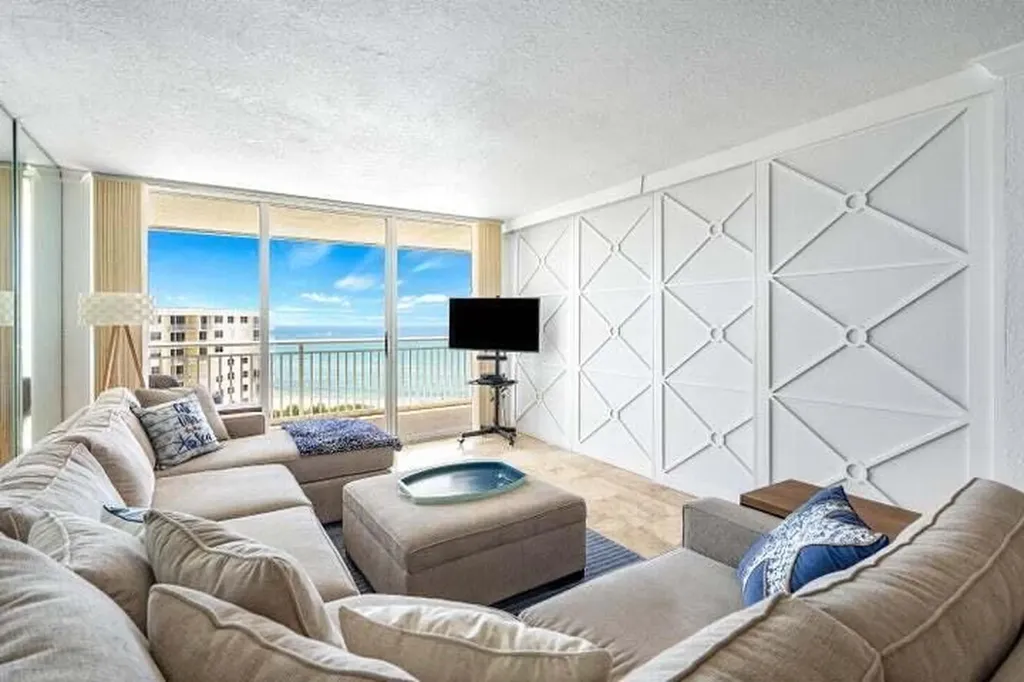 3546 S Ocean Boulevard South Palm Beach FL 33480