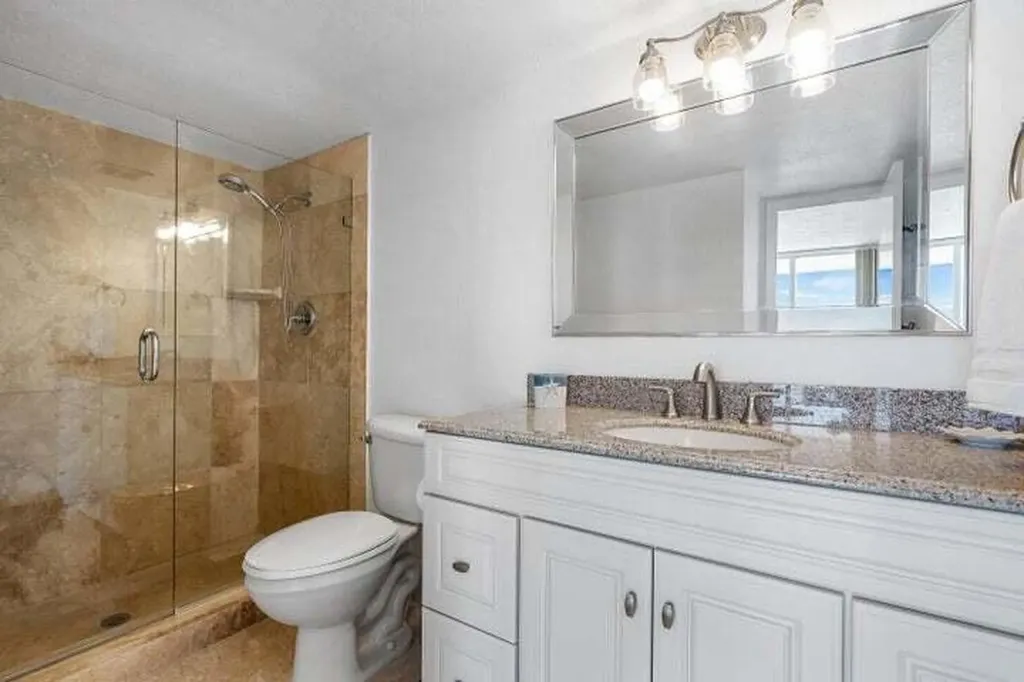 3546 S Ocean Boulevard South Palm Beach FL 33480