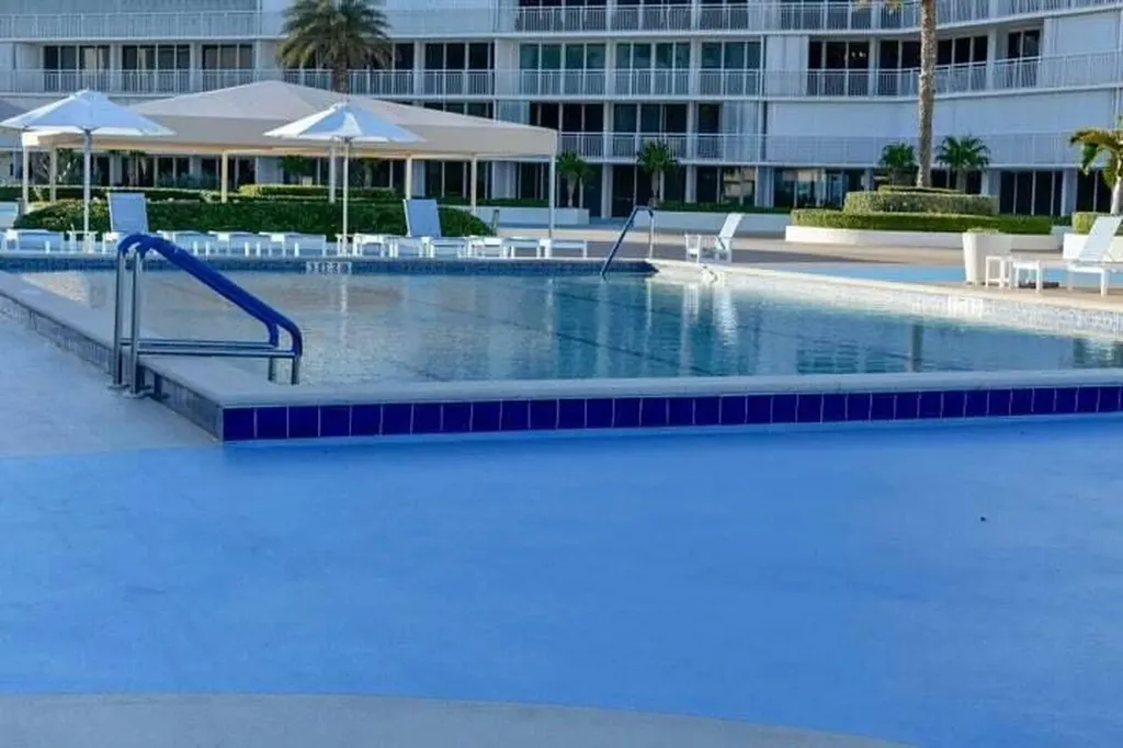 3546 S Ocean Boulevard South Palm Beach FL 33480