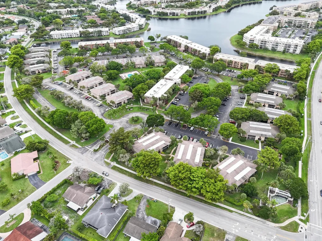 7801 Ashmont Circle Tamarac FL 33321