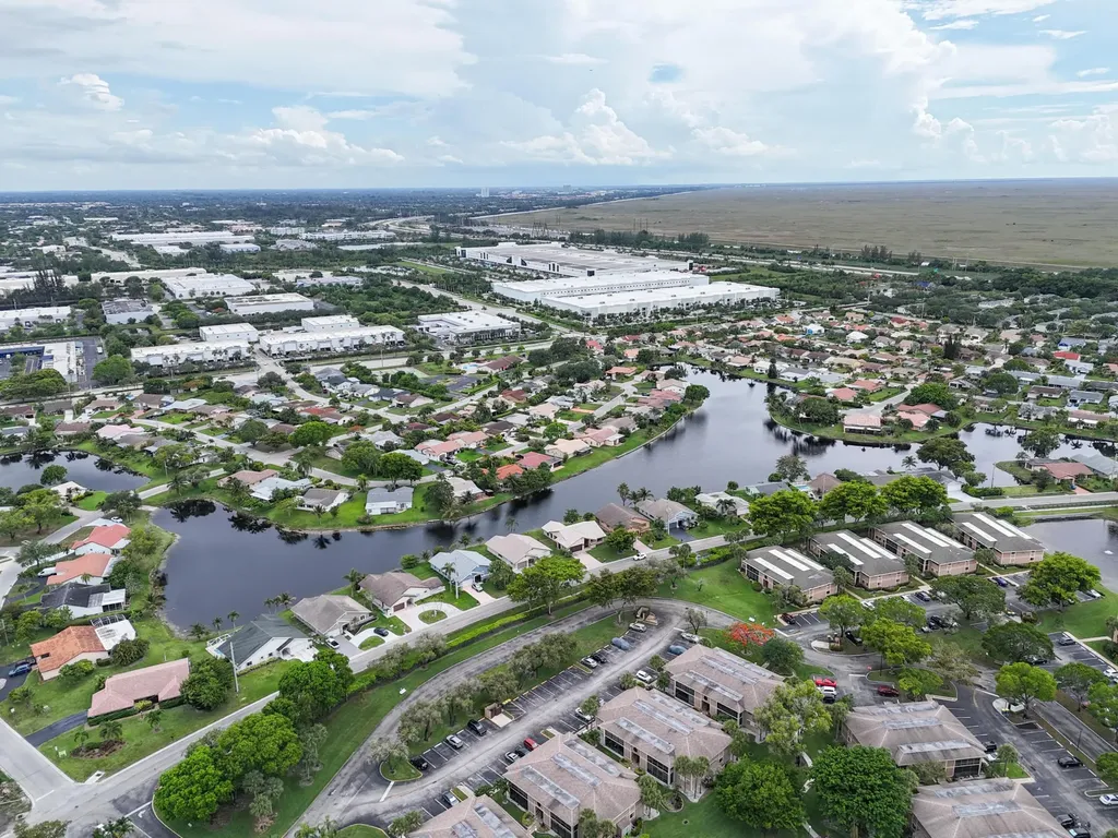 7801 Ashmont Circle Tamarac FL 33321
