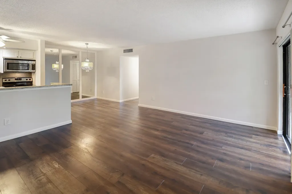 7801 Ashmont Circle Tamarac FL 33321
