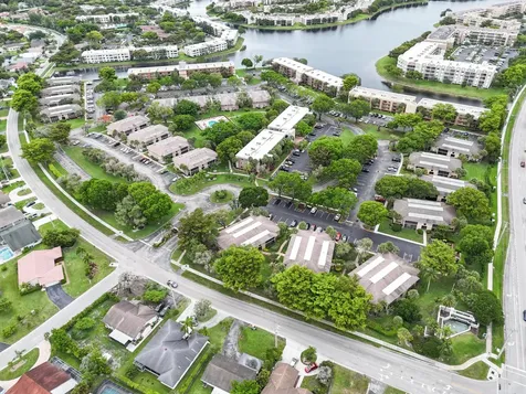 7801 Ashmont Circle Tamarac FL 33321
