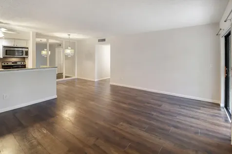 7801 Ashmont Circle Tamarac FL 33321