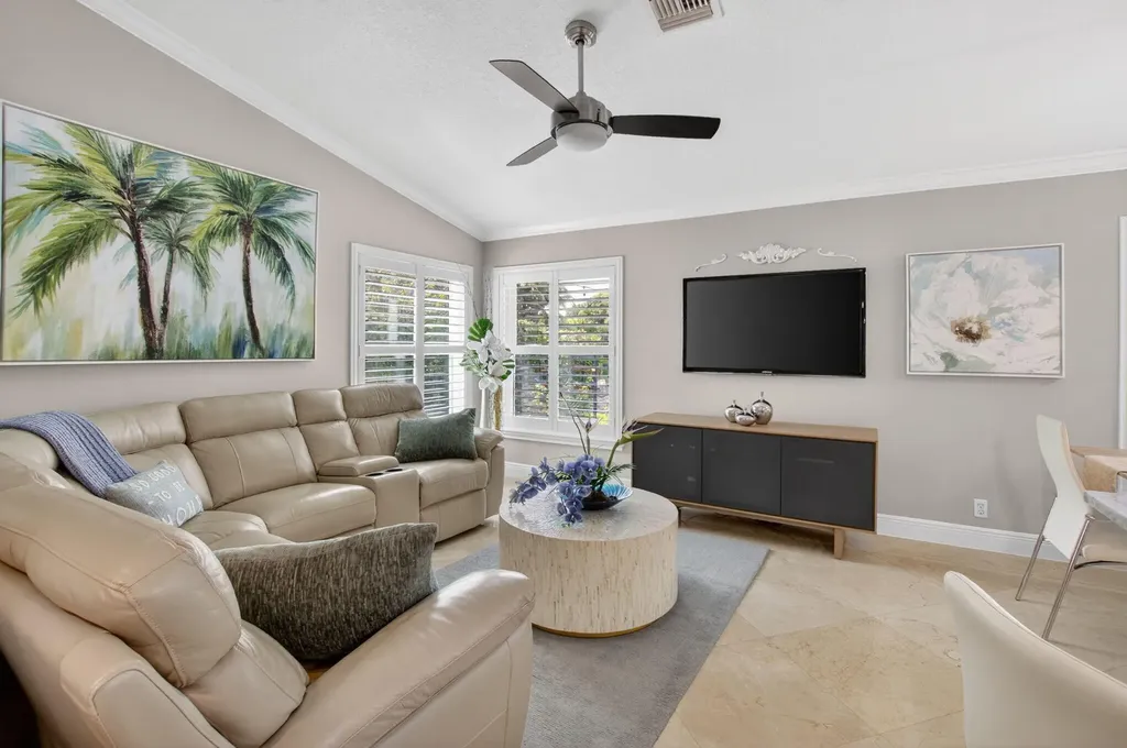 6475 Terra Rosa Circle Boynton Beach FL 33472