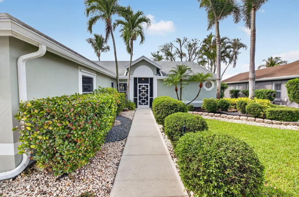 6475 Terra Rosa Circle Boynton Beach FL 33472