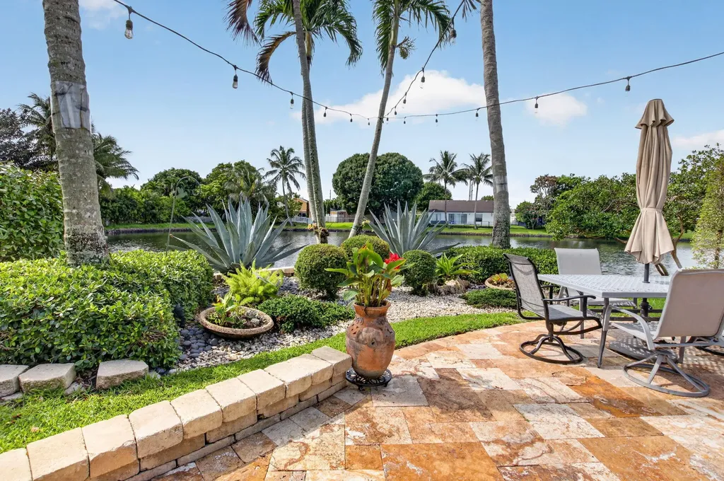 6475 Terra Rosa Circle Boynton Beach FL 33472
