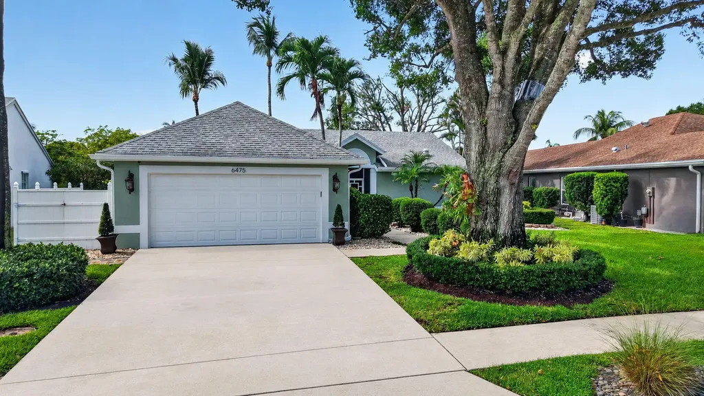 6475 Terra Rosa Circle Boynton Beach FL 33472