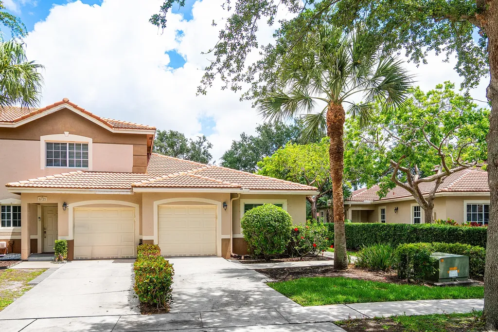 6719 Old Farm Trail Boynton Beach FL 33437