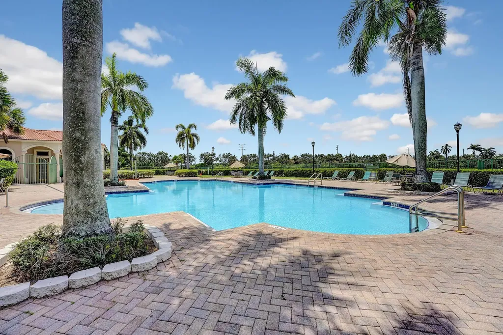 6719 Old Farm Trail Boynton Beach FL 33437