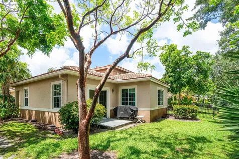 6719 Old Farm Trail Boynton Beach FL 33437