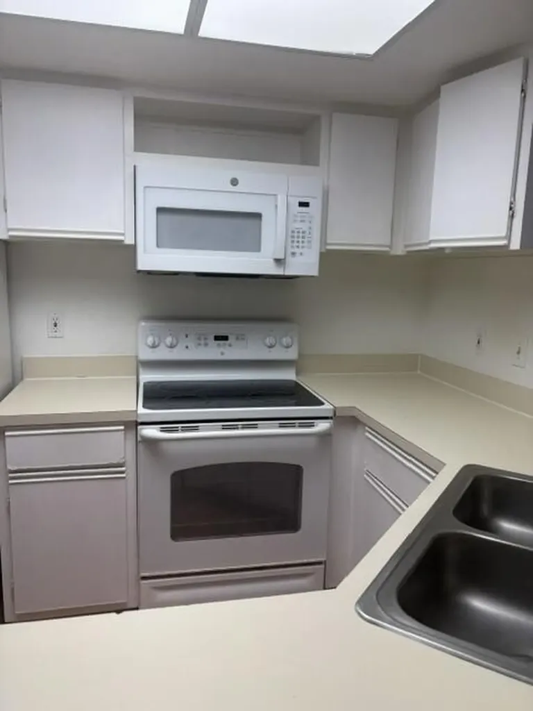 9144 W Atlantic Boulevard Coral Springs FL 33071