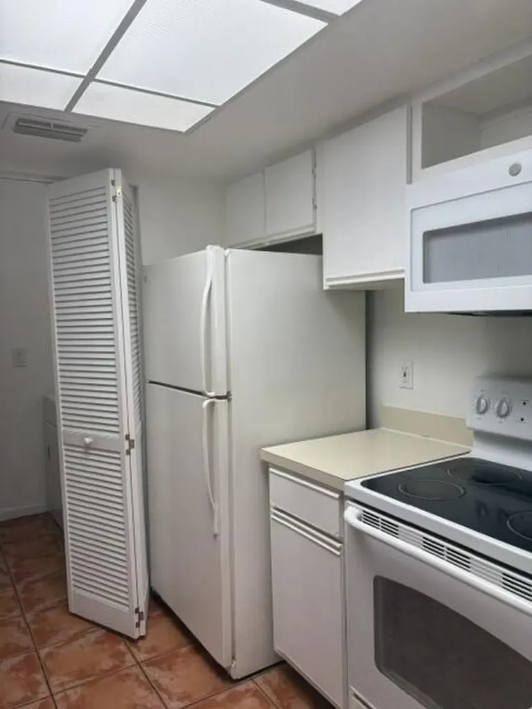9144 W Atlantic Boulevard Coral Springs FL 33071