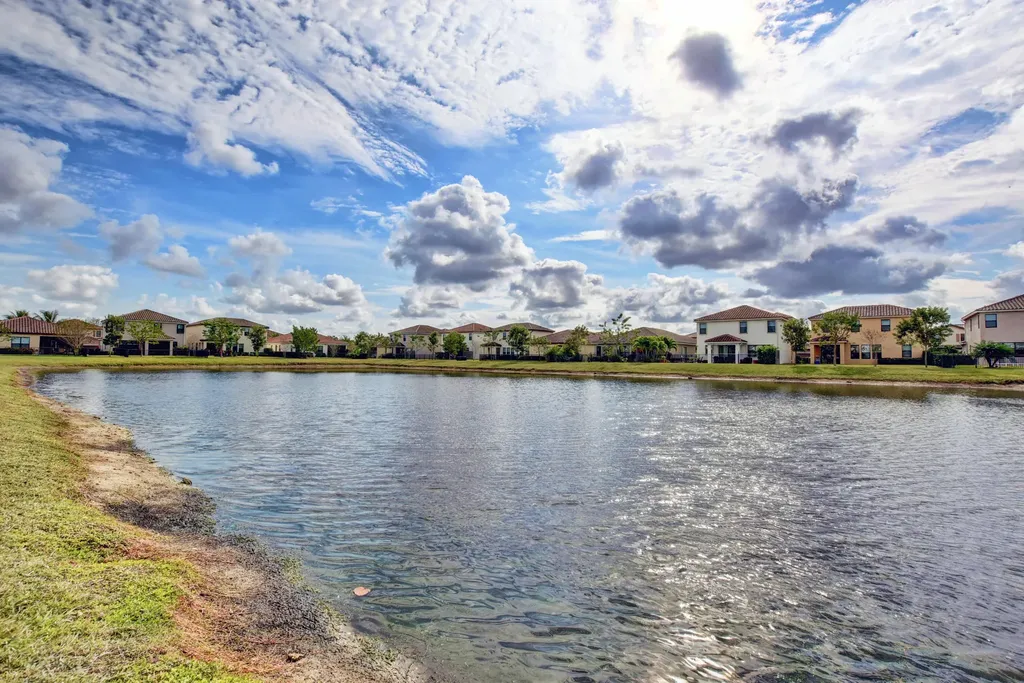 8853 Sandy Creek Way Lake Worth FL 33467
