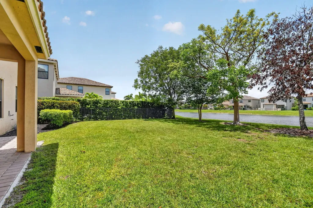 8853 Sandy Creek Way Lake Worth FL 33467