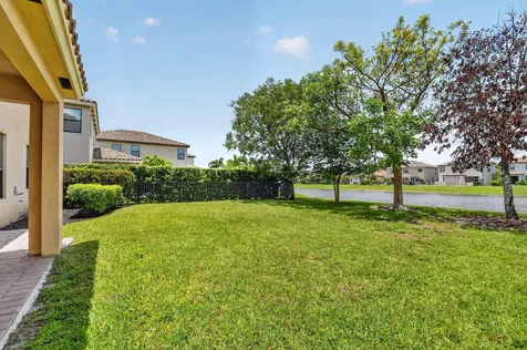 8853 Sandy Creek Way Lake Worth FL 33467