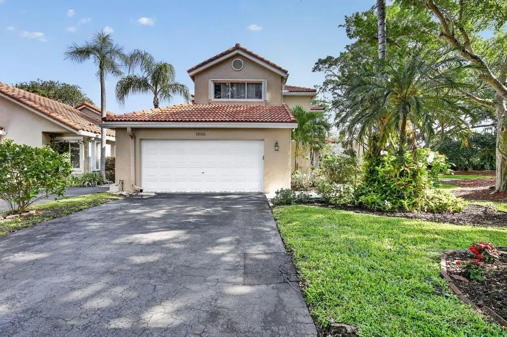 10111 NW 4th Street Plantation FL 33324