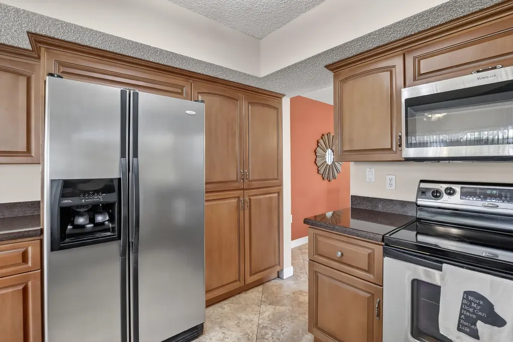 10111 NW 4th Street Plantation FL 33324