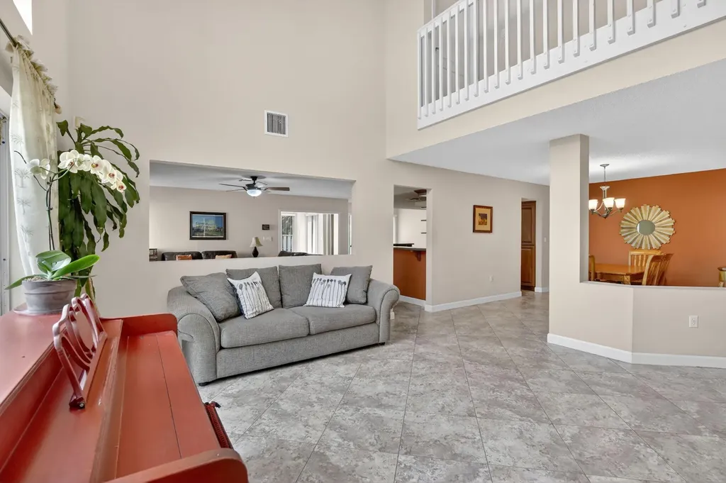 10111 NW 4th Street Plantation FL 33324