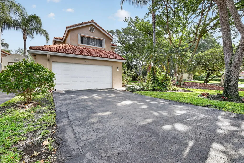 10111 NW 4th Street Plantation FL 33324