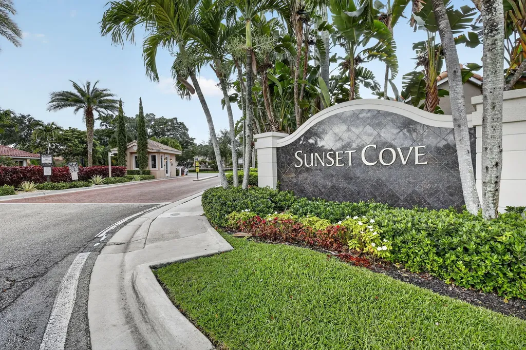 10111 NW 4th Street Plantation FL 33324