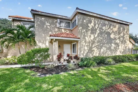 10111 NW 4th Street Plantation FL 33324