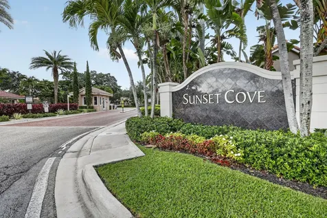 10111 NW 4th Street Plantation FL 33324