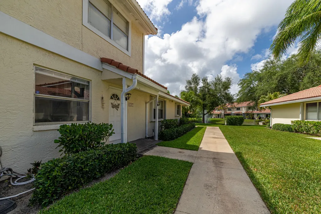 6397 Boca Circle Boca Raton FL 33433