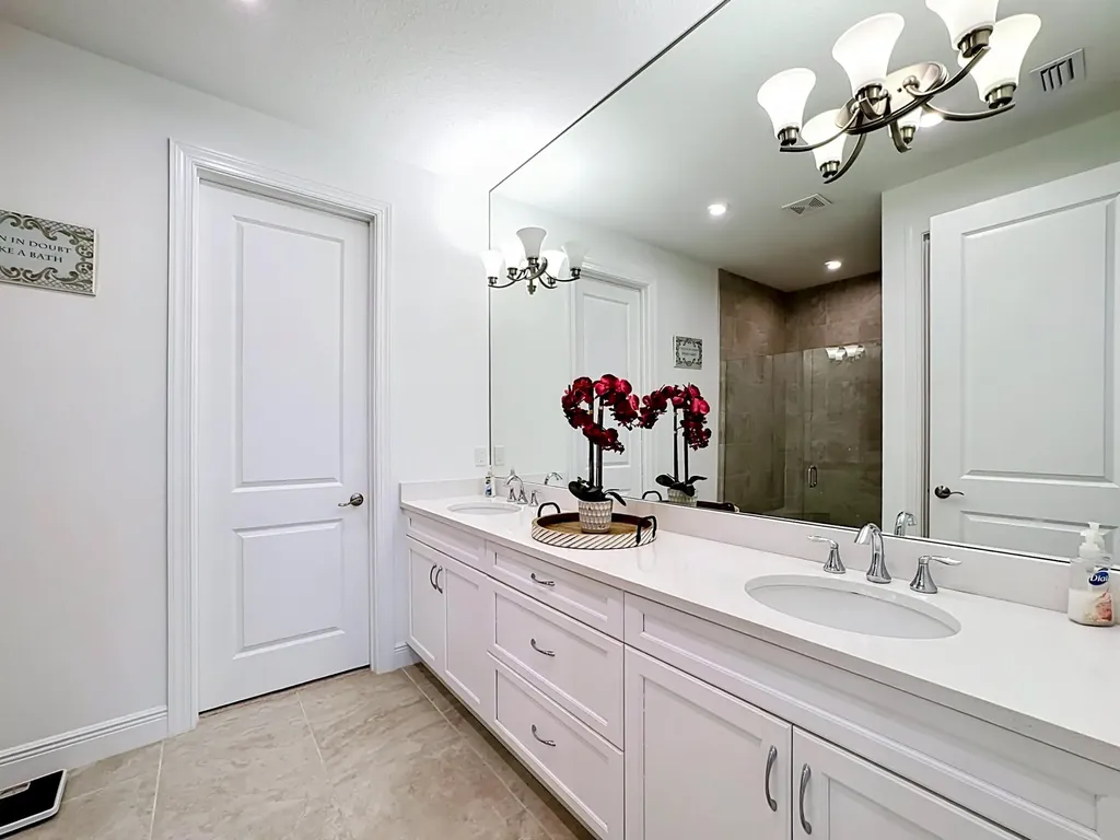 27051 SW Viterbo Way Port St Lucie FL 34986