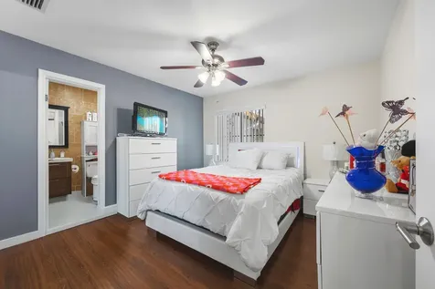 1461 SW 124th Court Miami FL 33184