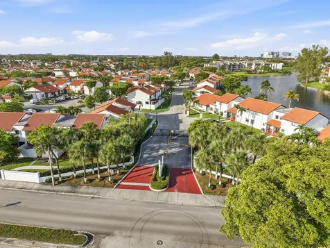 1461 SW 124th Court Miami FL 33184