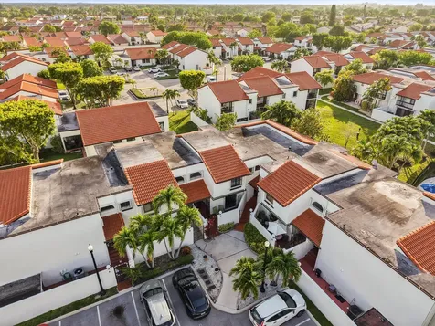 1461 SW 124th Court Miami FL 33184