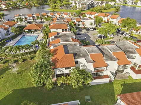 1461 SW 124th Court Miami FL 33184